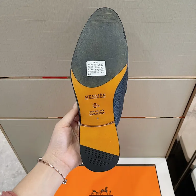 Hermes Shoe 